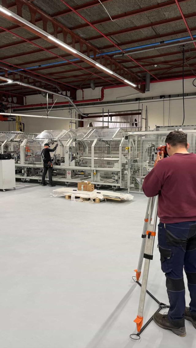 Disassembly and reinstallation of a production line in Belgium
